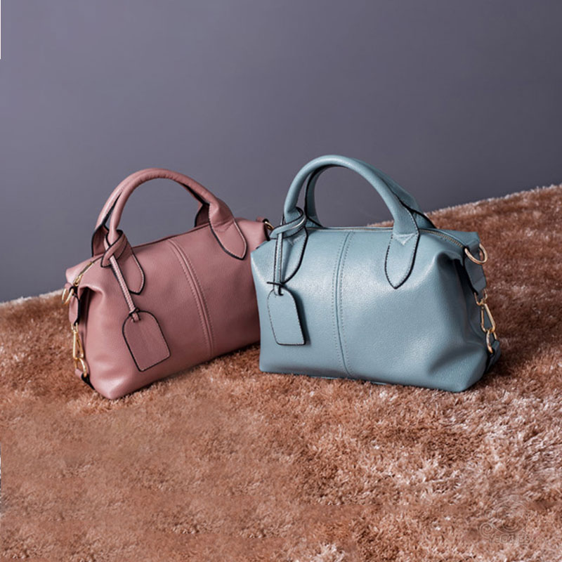 [オフィシャル] ボストン革ハンドバッグ、優雅で軽い、自由に出かける、春のコーディネートに向けて、活躍できる人気の4色展開。【着払い】