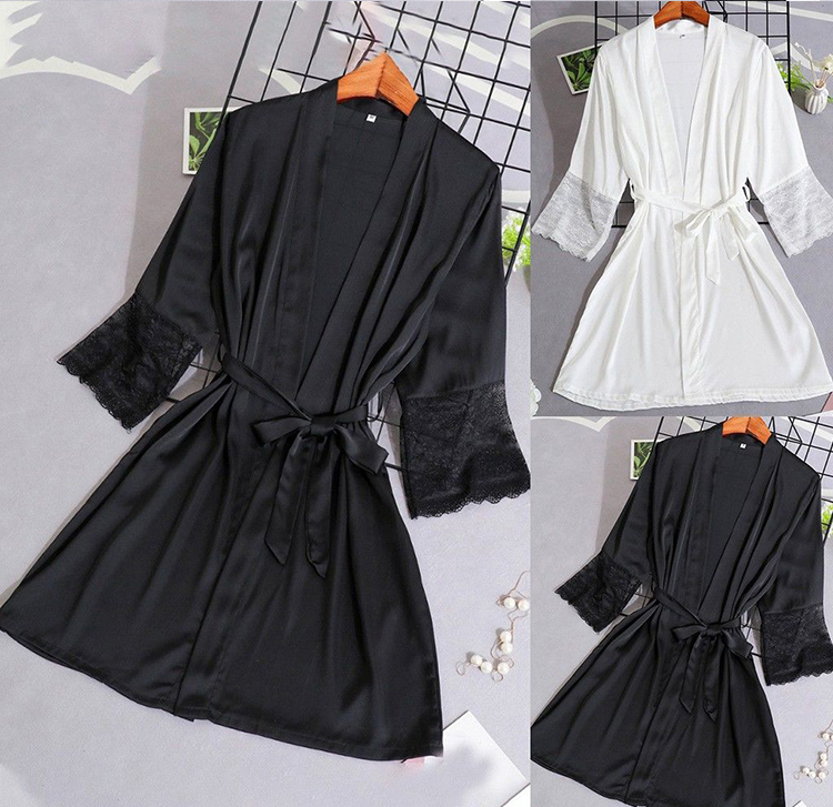 シルバーキューブネックレス